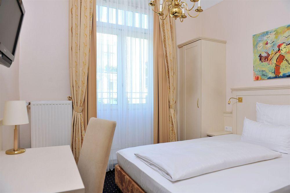 Hotel Fuerst Bismarck Αμβούργο Εξωτερικό φωτογραφία