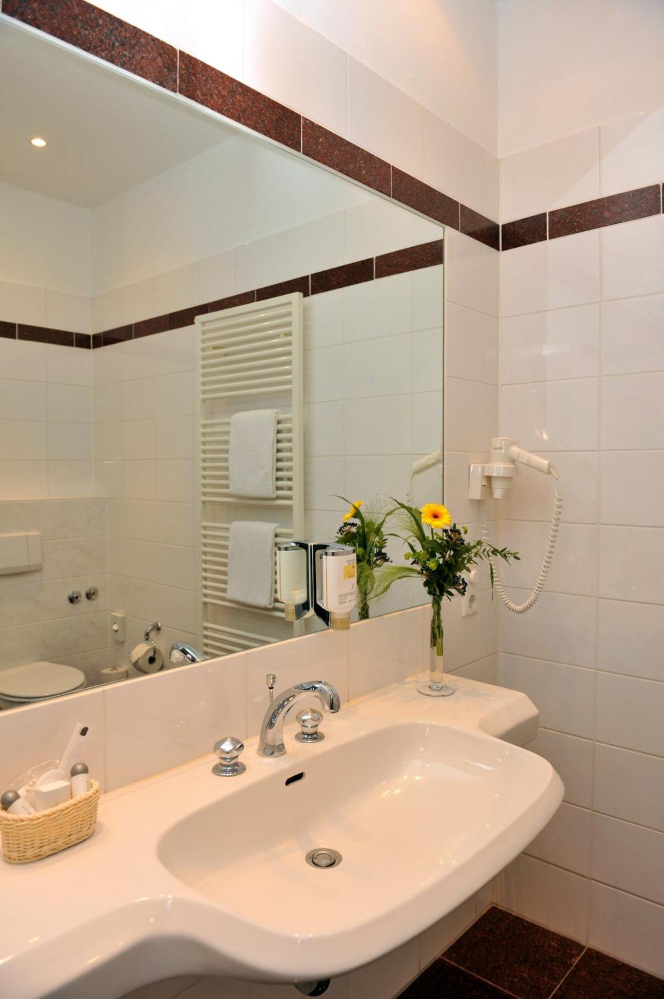 Hotel Fuerst Bismarck Αμβούργο Εξωτερικό φωτογραφία