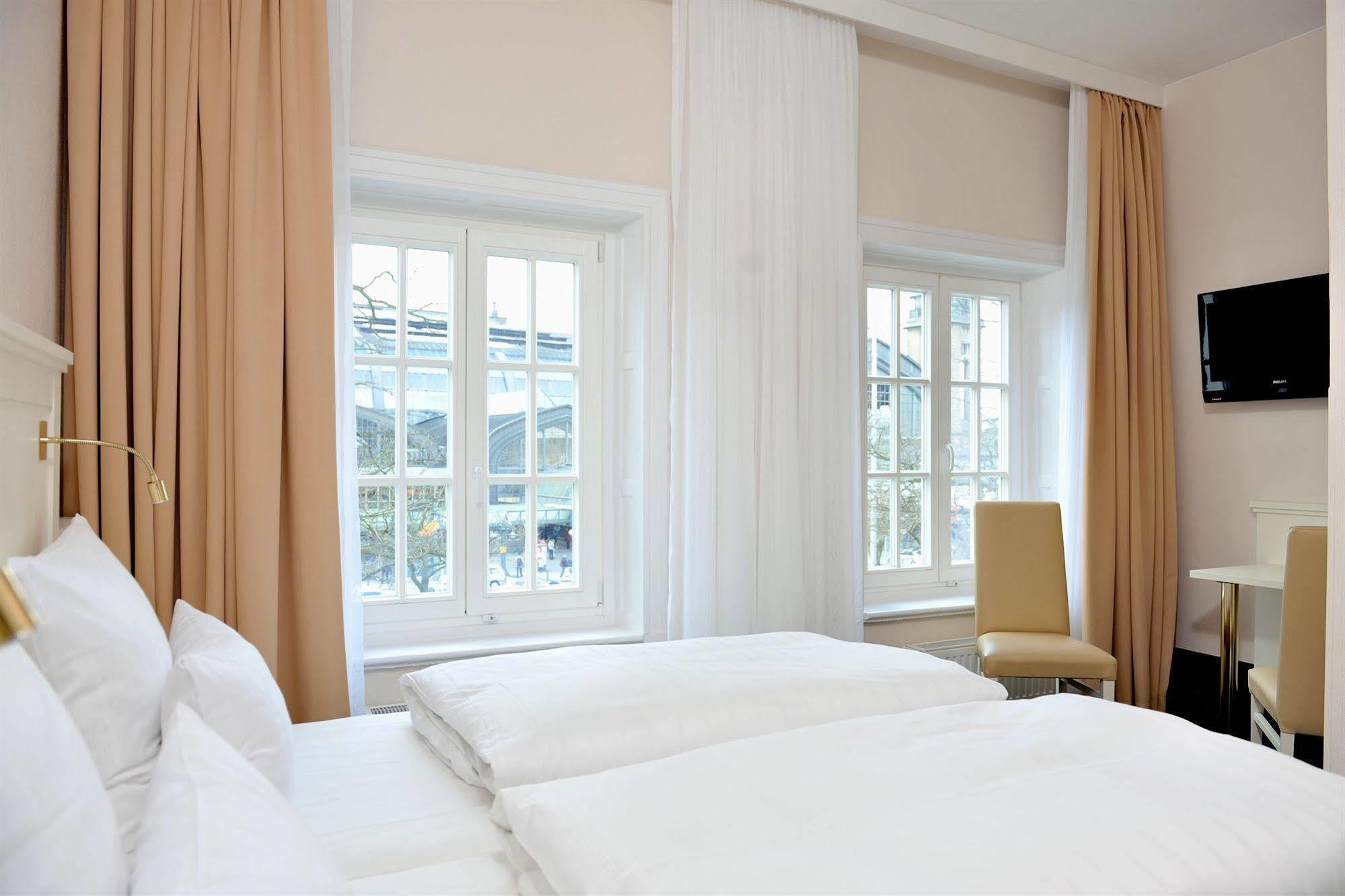 Hotel Fuerst Bismarck Αμβούργο Εξωτερικό φωτογραφία